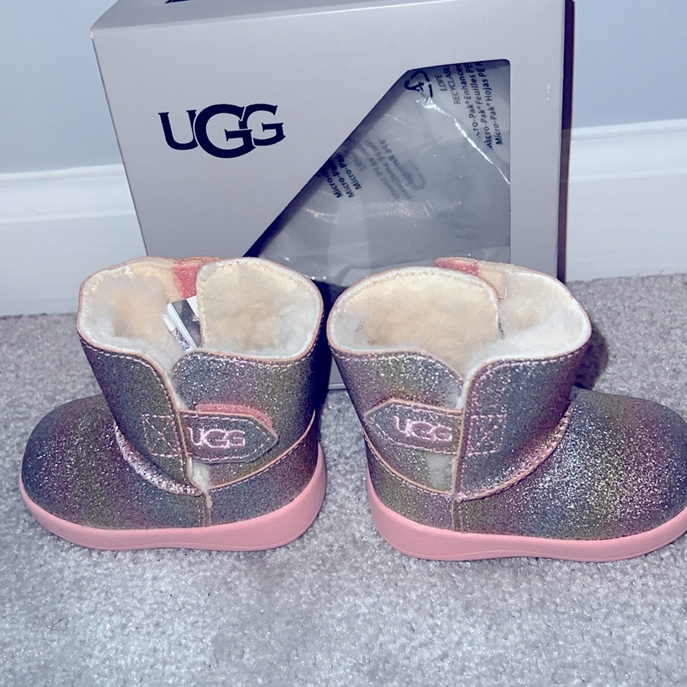 I Keelan Glitter 02/03 Ugg Boots